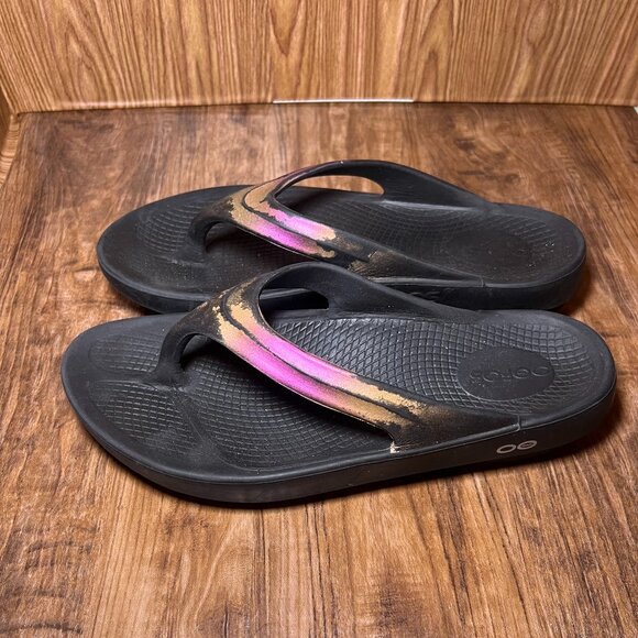 OOFOS Sandals Shoes Recovery “Cabernet”Slip On Sz: 9 - Picture 1 of 5